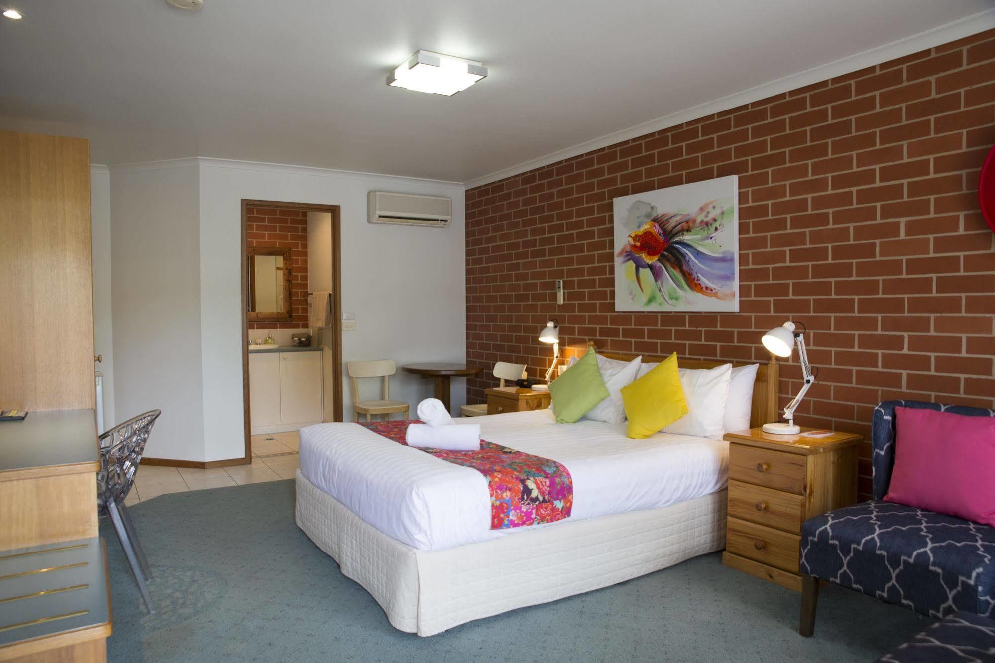 Yackandandah Central ภายนอก รูปภาพ